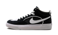 React Leo SB "Black White" DX4361 001