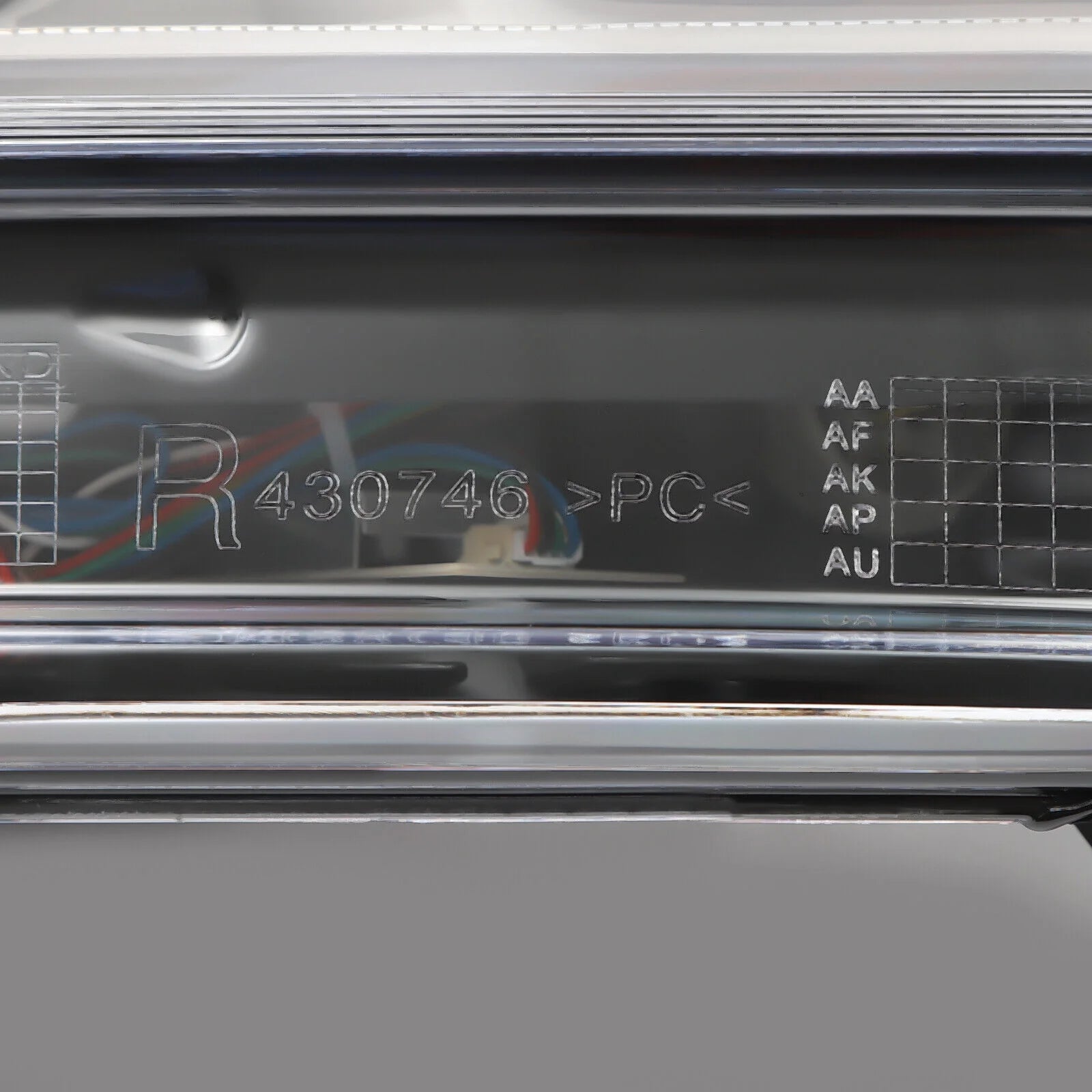 Right LED Headlight Assembly for Dodge Durango C708