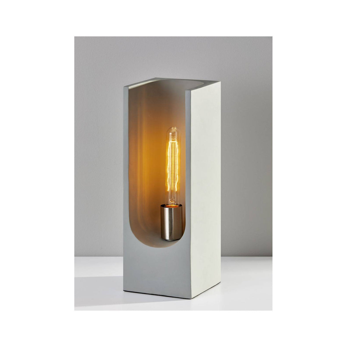 Tall Table Lantern Q585