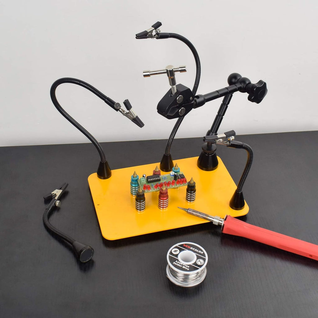 Soldering Station with Six Flexible Helping Hand Arms Z825