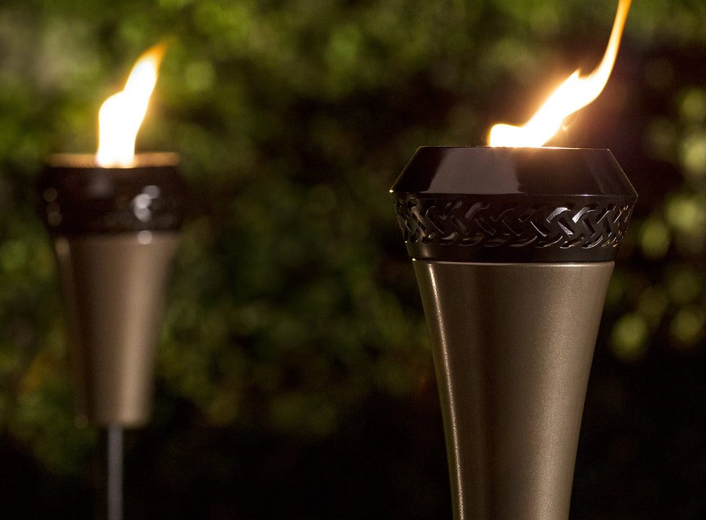 66 inch Metal TIKI Torch with Large Flame M581