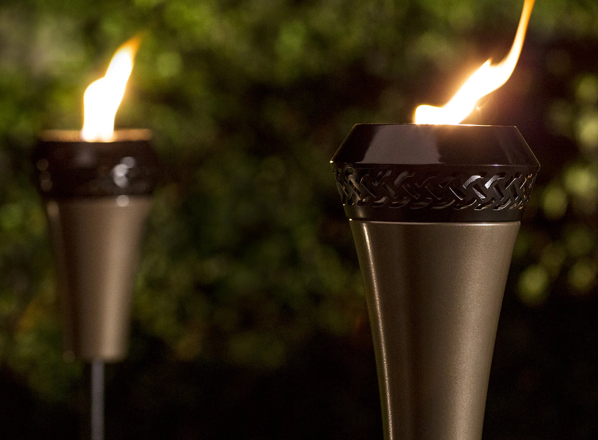 66 inch Metal TIKI Torch with Large Flame M581
