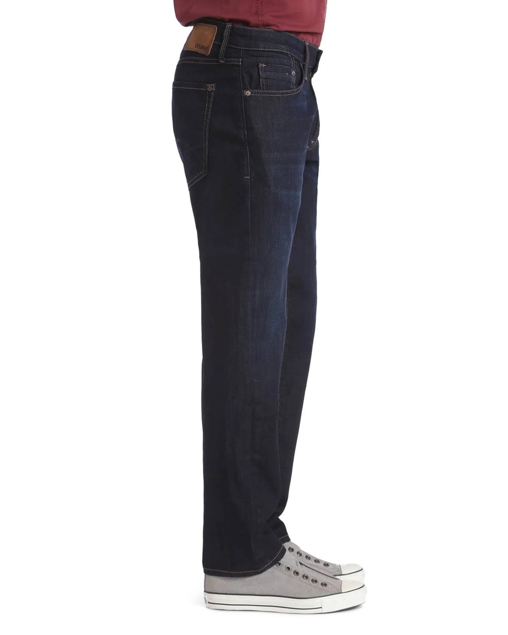 Marcus Slim Straight Jeans T747559