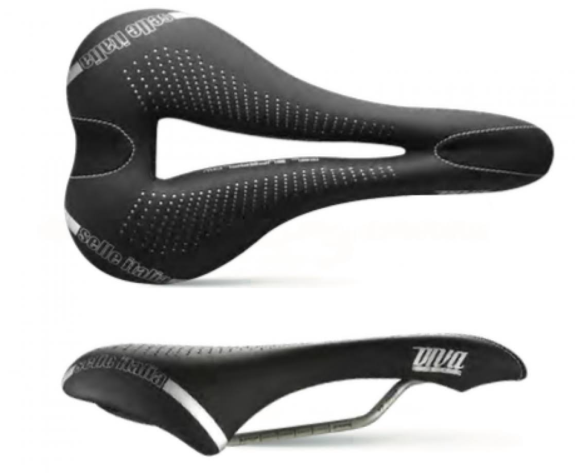 White Saddle I8574