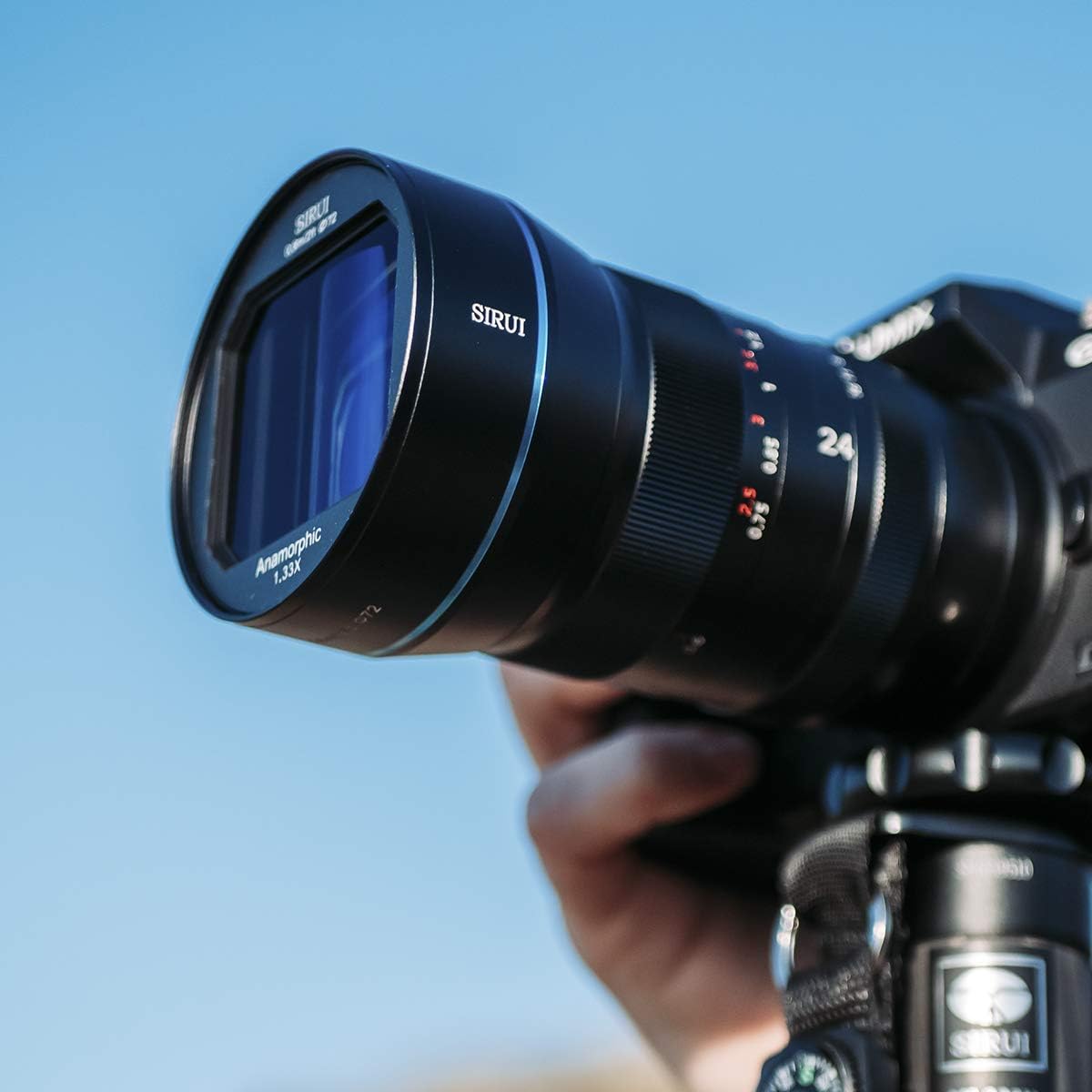 24mm F2.8 1.33X APS-C Anamorphic Lens C720680