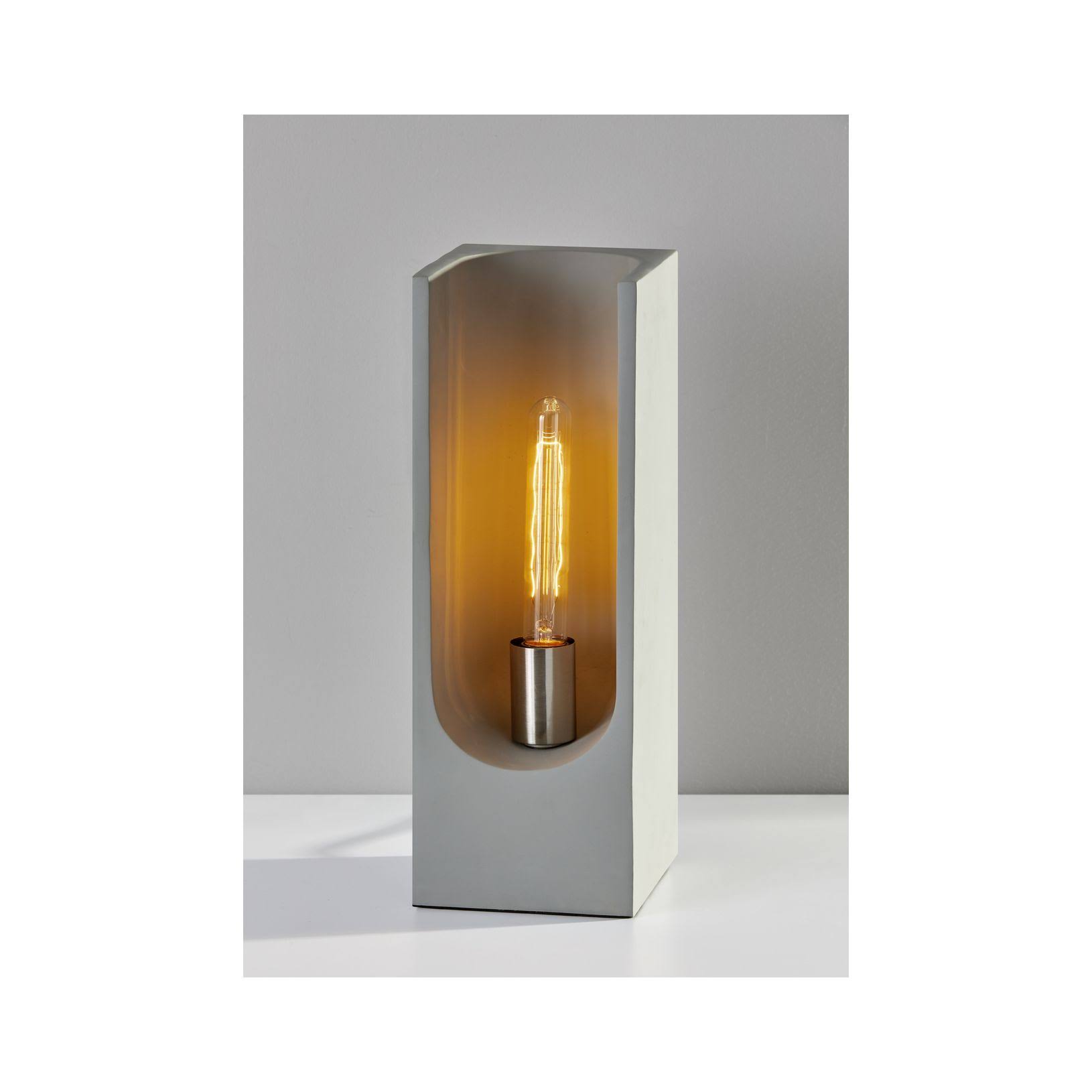 Tall Table Lantern Q585