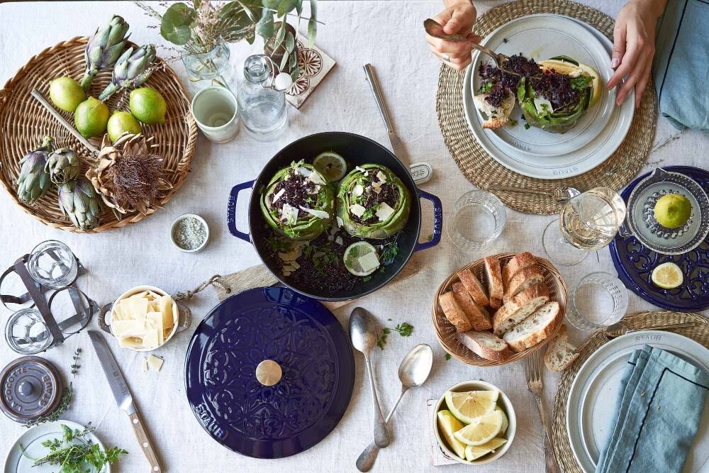 Dark Blue Cast Iron Round Trivet J7662