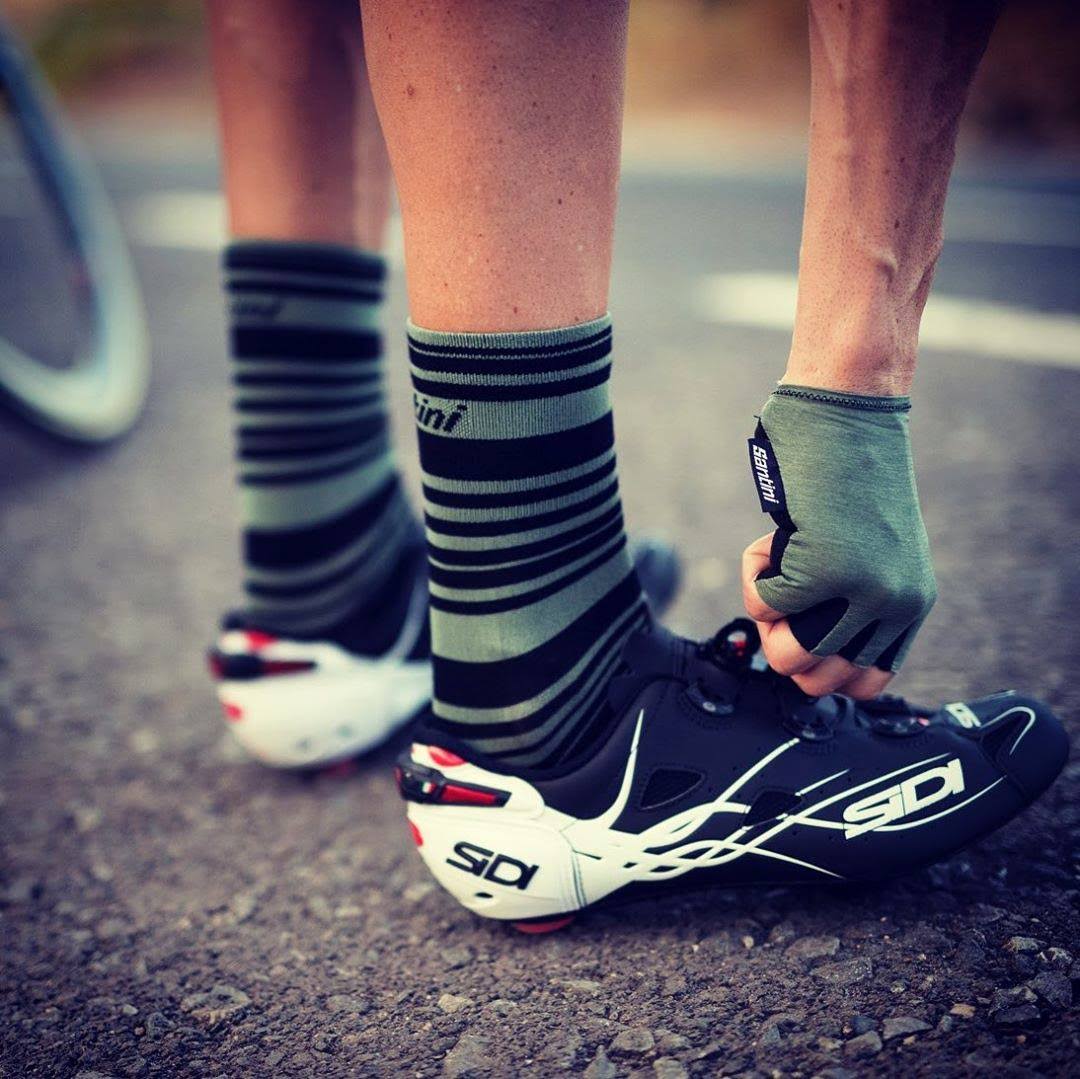 Black/White Road Shoes J55478