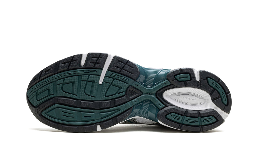 ASICS GEL-1130 Sneakers – White Mesh, Metallic Silver Overlays & Deep Teal Accents