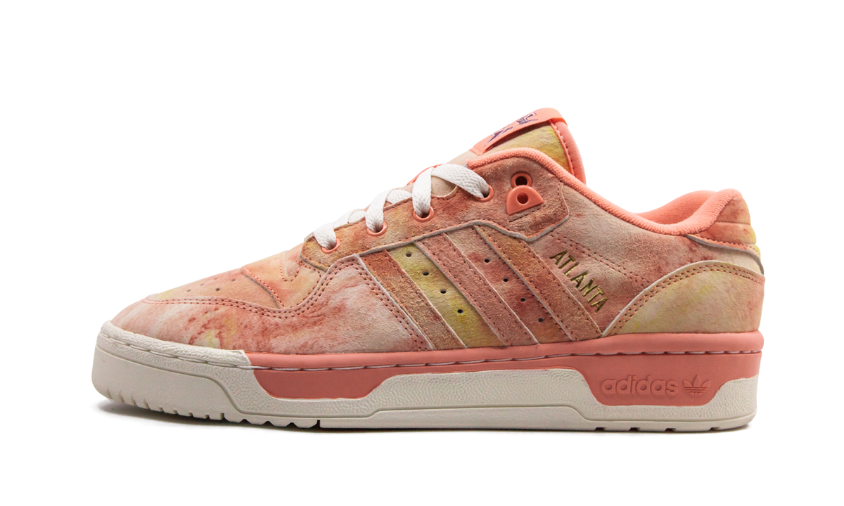 Rivalry Low "Social Status - Kings Peach" EE6384