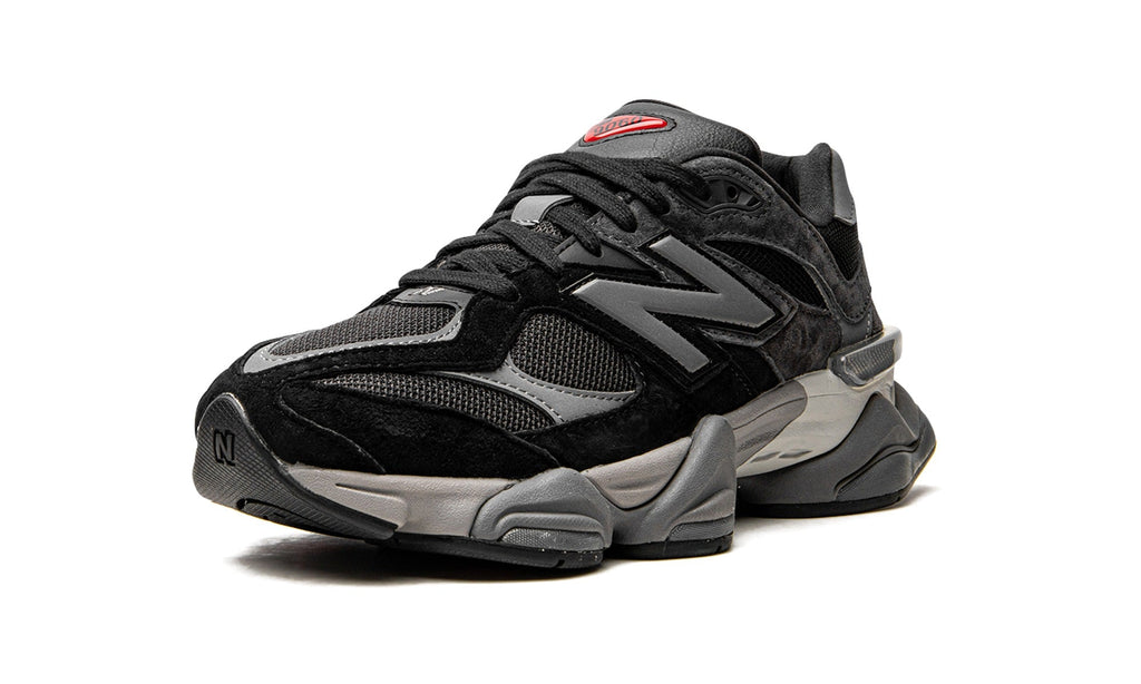 New Balance 9060 Sneakers – Black & Grey