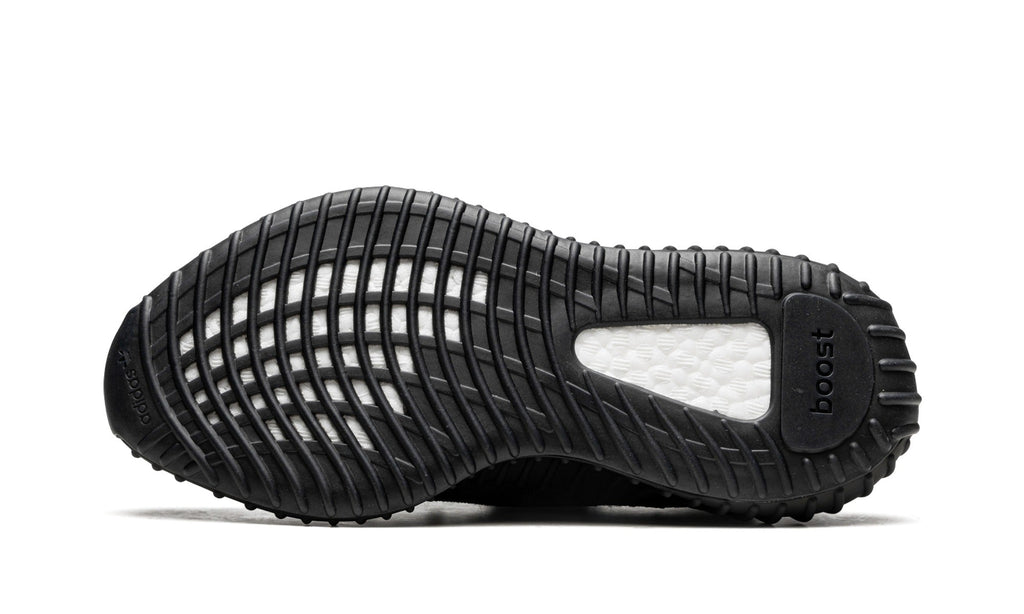 Yeezy 350 V2 Sneakers – Black (Copy)