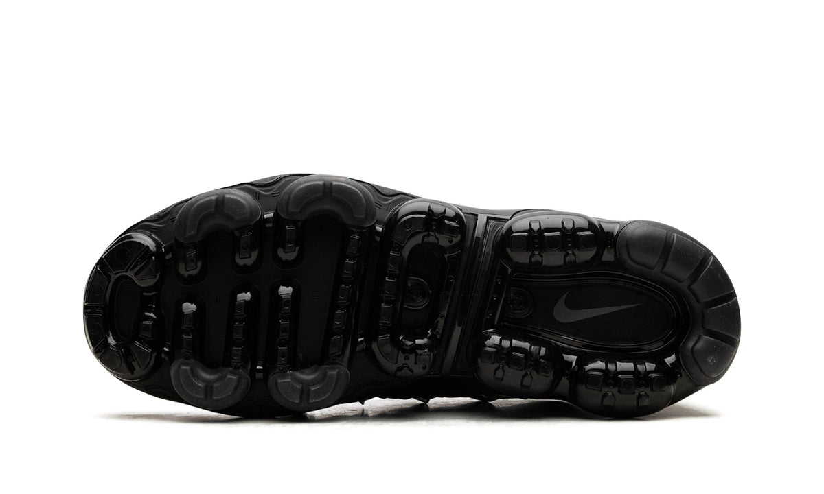 Nike Air VaporMax Plus Sneakers – Triple Black