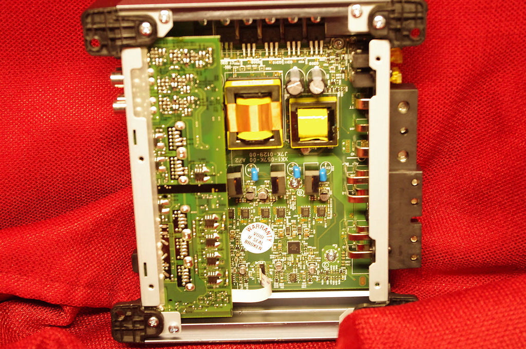 4-Channel Car Amplifier 600W I499