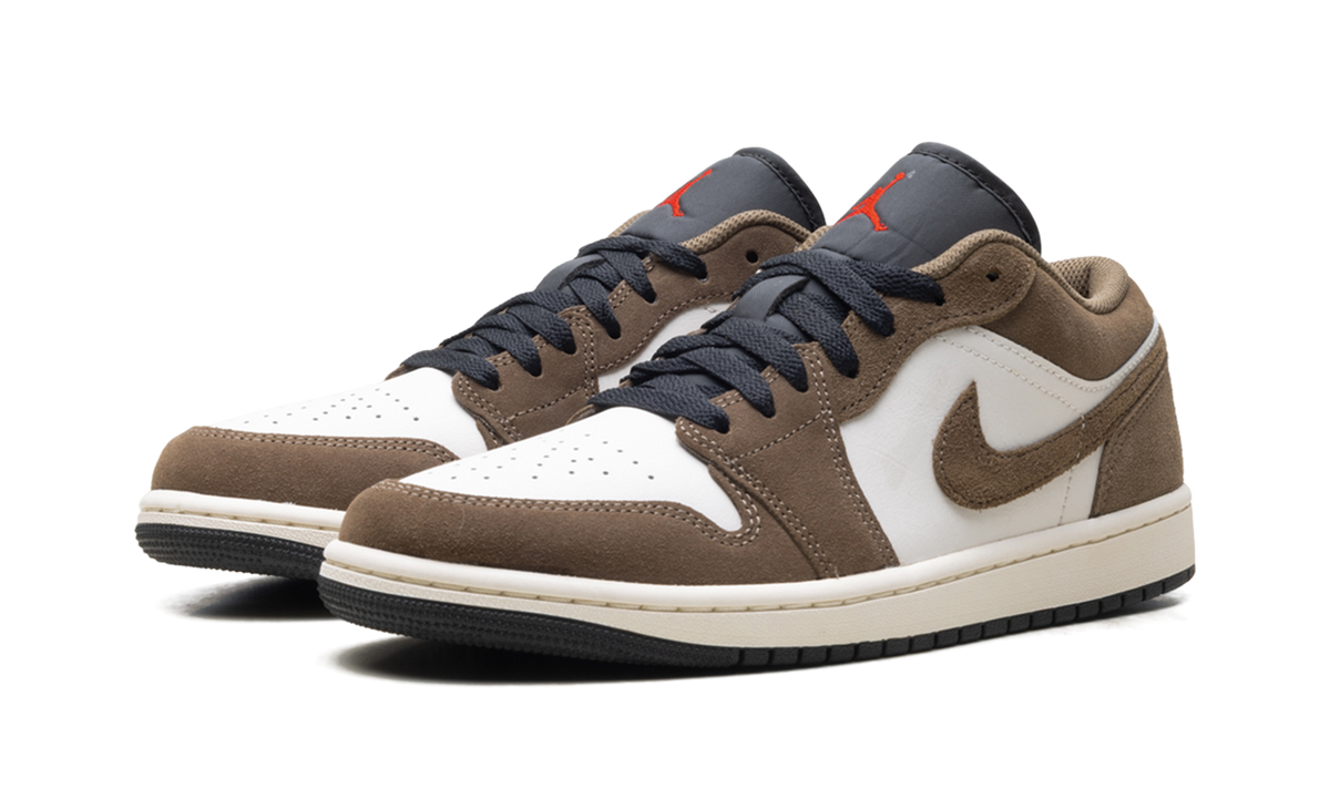 Jordan 1 Low "Palomino" 553558 200