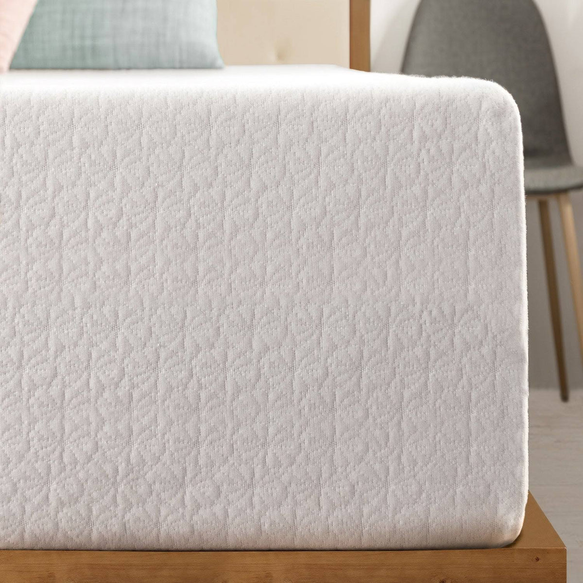 Queen Size 14 inch Memory Foam Mattress A720325