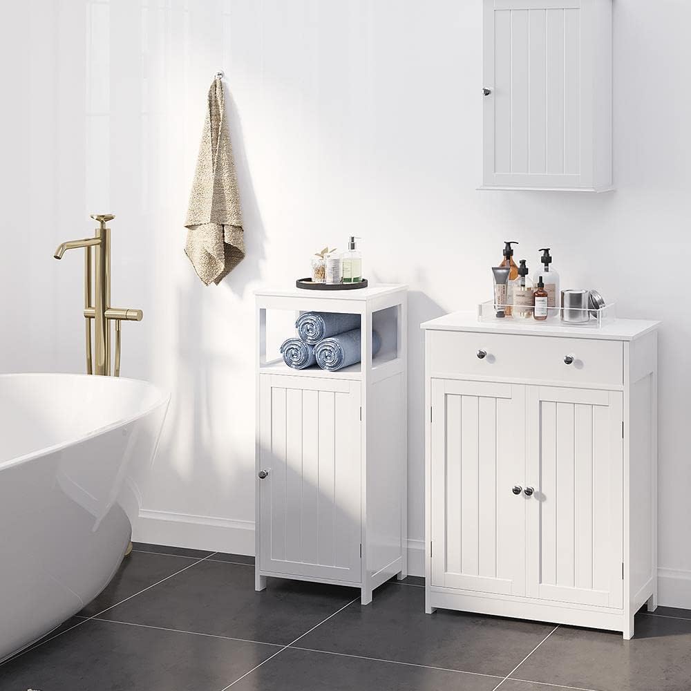 White 23.6in L x 11.8in W x 31.5in H Wooden Bathroom Cabinet with 1 Drawer 2 Doors and Adjustable Shelf H55063