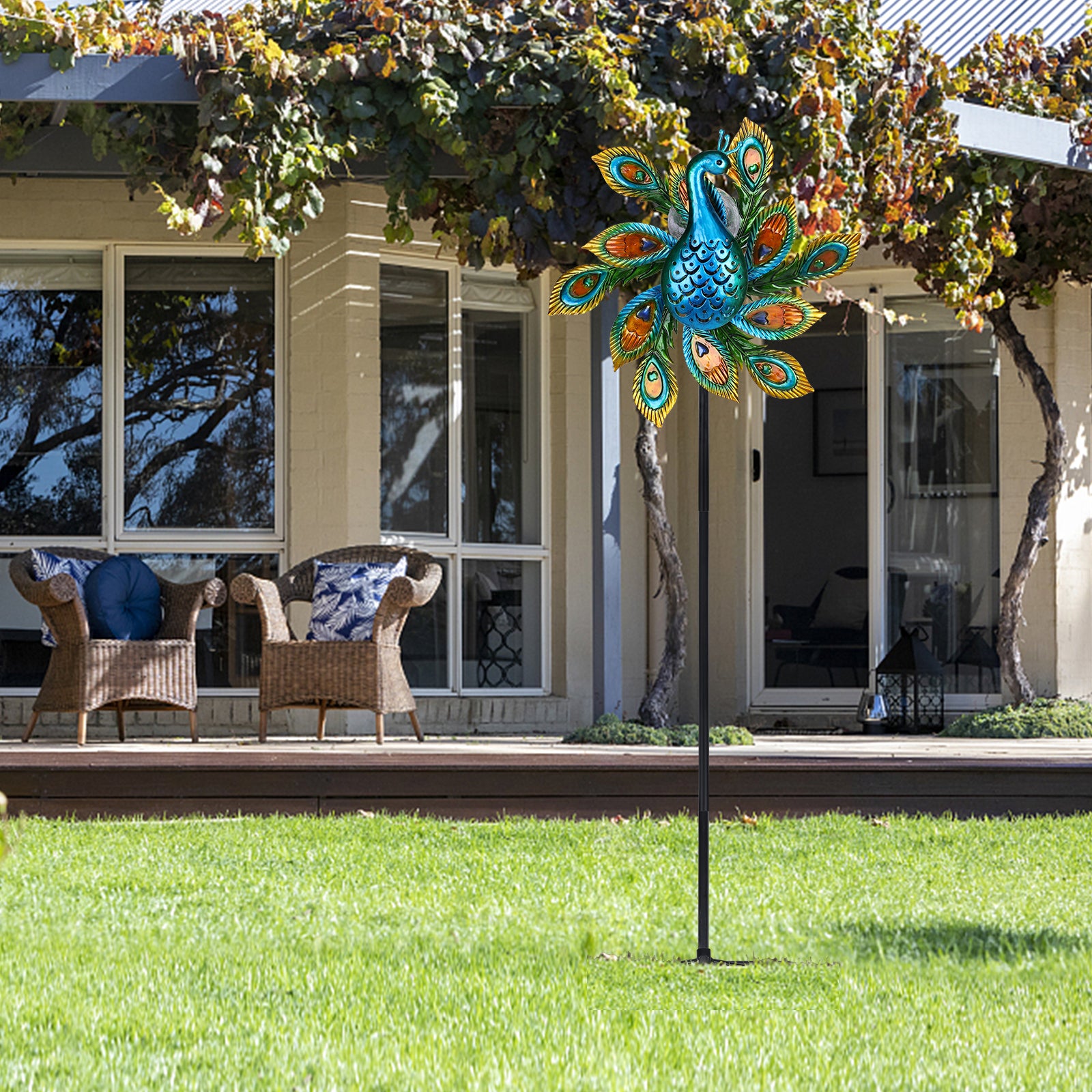 Solar Wind Spinner Outdoor Metal Kinetic Wind Spinner with LED Lighting Glass Ball Peacock Wind Spinner with Stake W24421