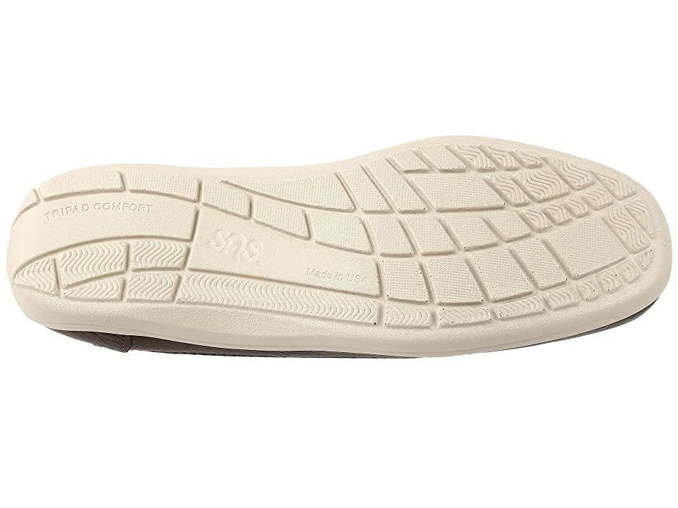Weekender Shoes 9.5 Medium X73295