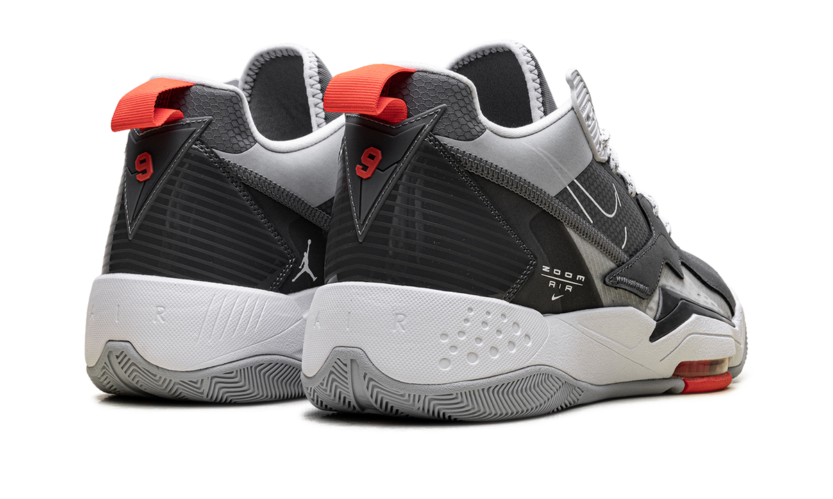 Zoom '92 "Dark Smoke Grey Gym Red" CK9183 005
