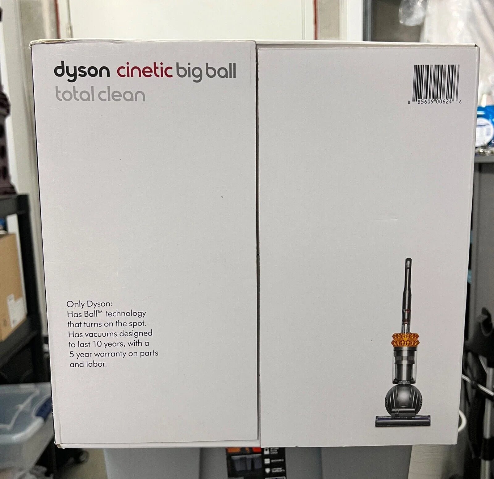 Refurbished Upright Vacuum M824
