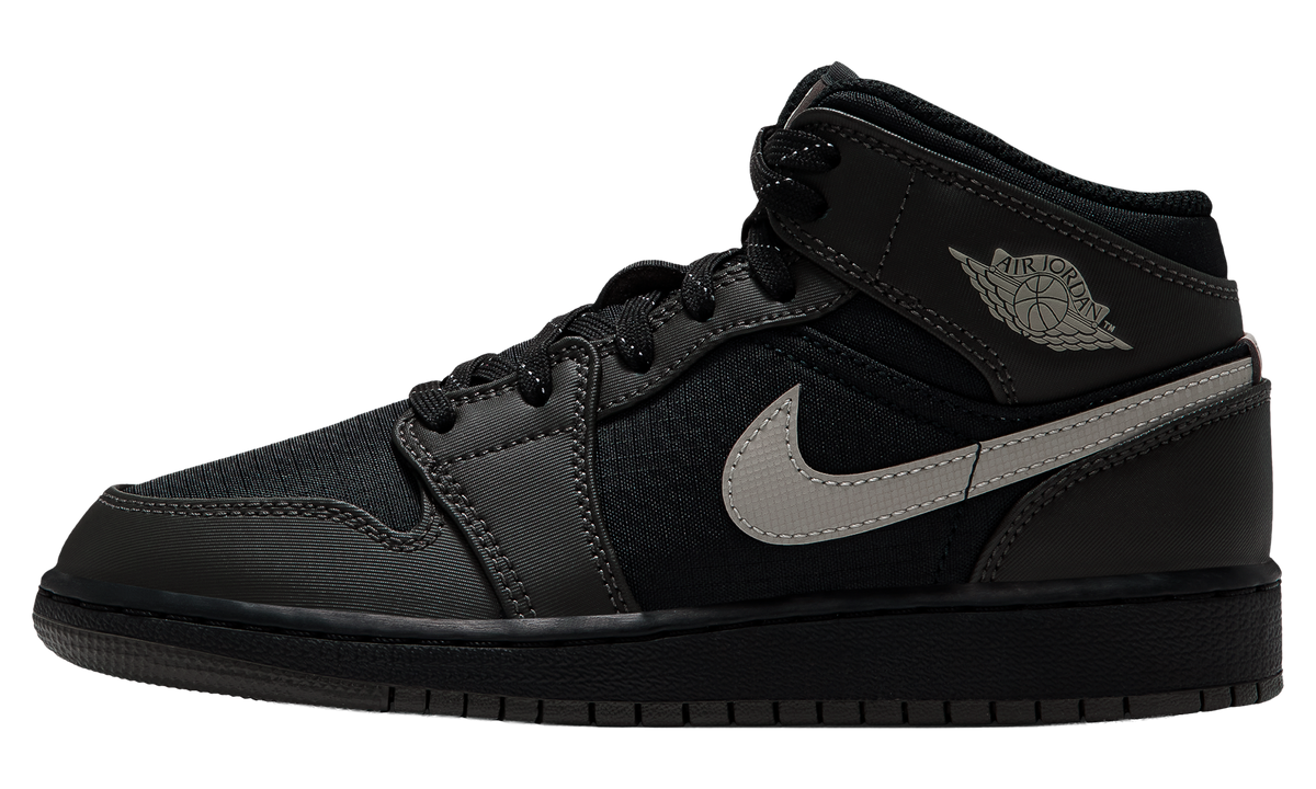 Air Jordan 1 Mid Utility GS "Black Spruce Fog" IX6987 001