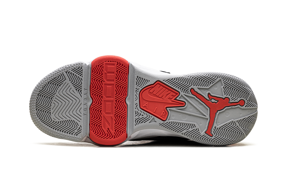 Zoom '92 "Dark Smoke Grey Gym Red" CK9183 005