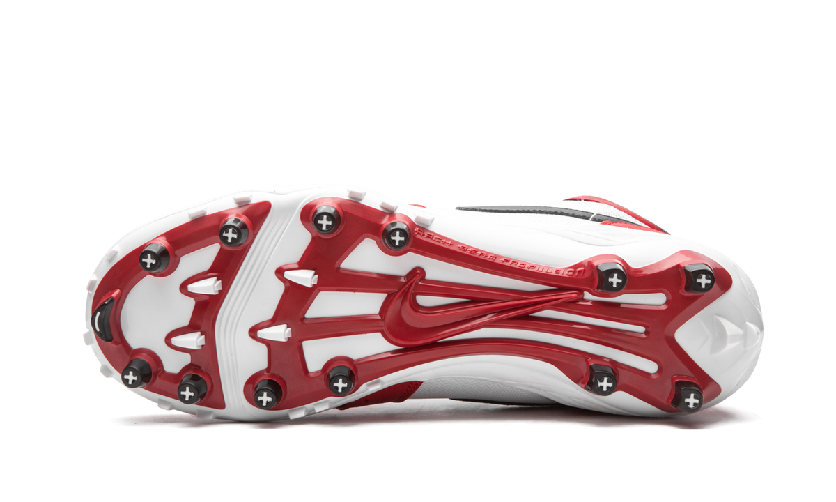 Jordan 1 TD Mid Cleat "Chicago" AR5604 106